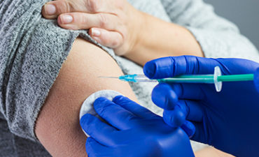Ответственность за отказ от вакцинации, или Новые нормы КоАП РФ