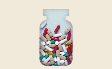 Стоит ли разрешать продажу лекарств через автоматы: учимся на чужих ошибках